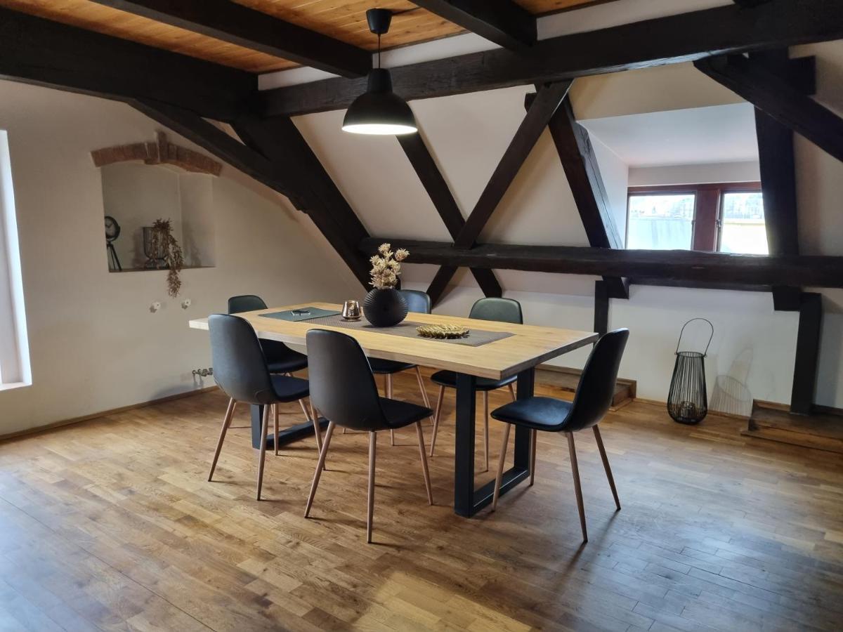 Galerie Vila Lucia 5 -Loft Apartman Plzeň Kültér fotó